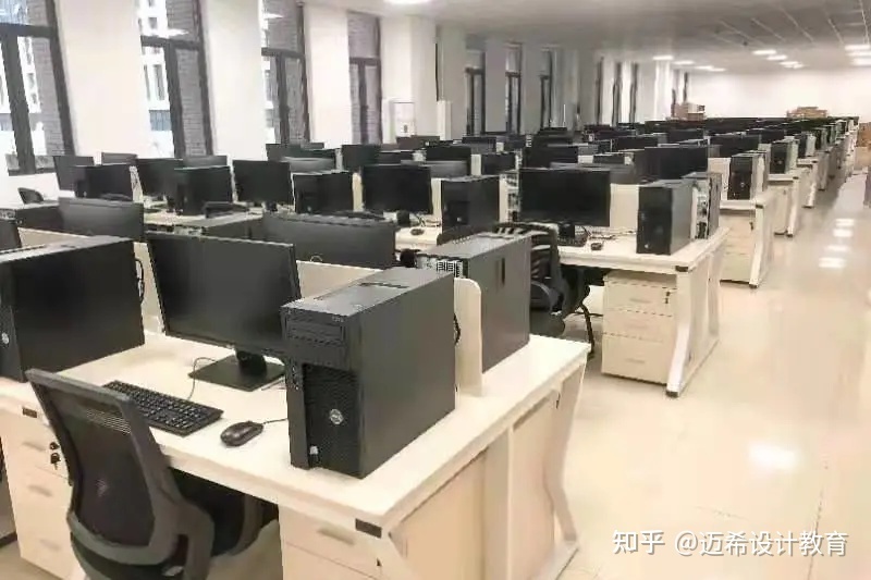 天津工业大学与成都理工大学 安徽考生如何选择人工智能专业？